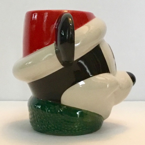 New Disney’s Christmas Mickey Mouse Mug - Picture 4 of 8